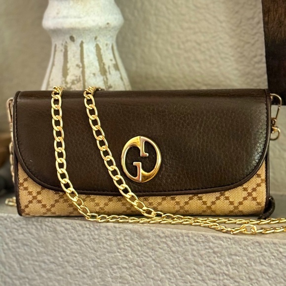 Gucci Handbags - GUCCI
Diamante Print Canvas Continental Wallet